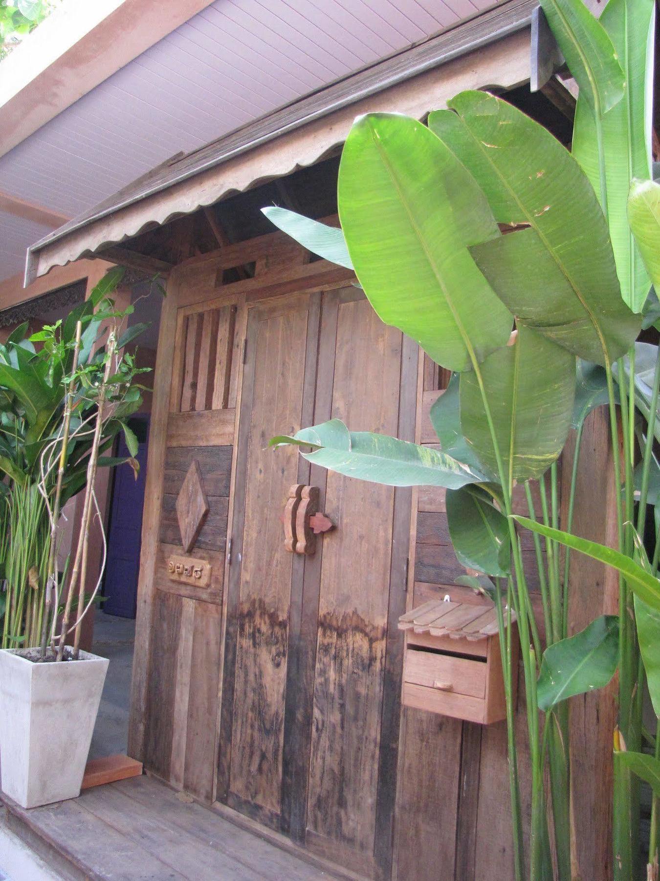 Bangluang House Hotell Bangkok Eksteriør bilde